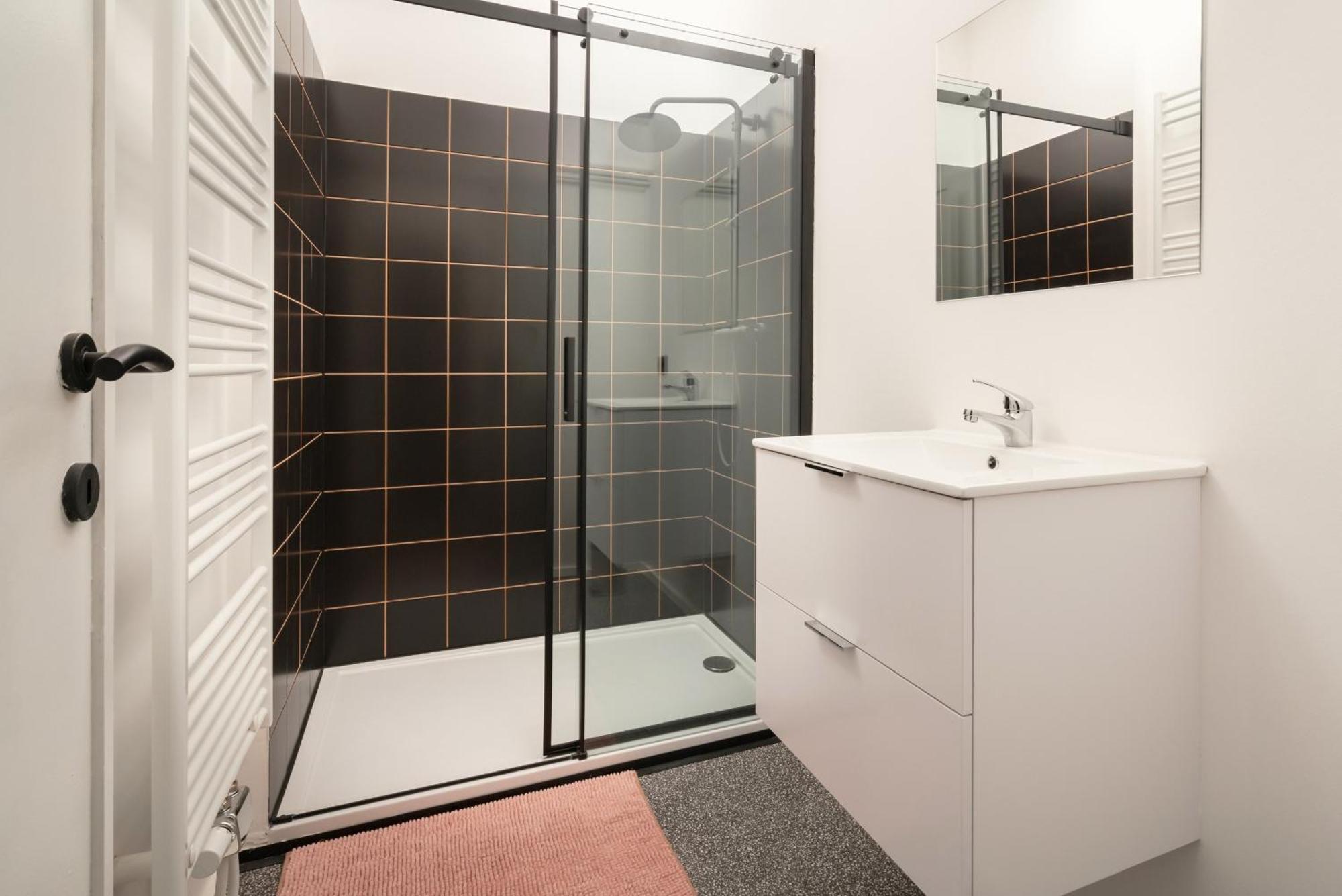 Two-Bedroom Apartments In The Heart Of Anvers Dış mekan fotoğraf